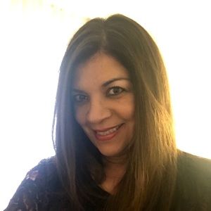 Meet your Posher, Sandra